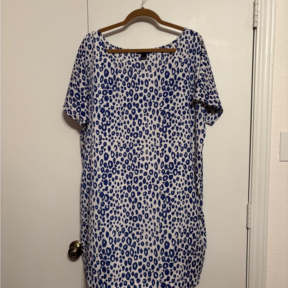 Victoria's Secret Blue & White Leopard Print Coverup